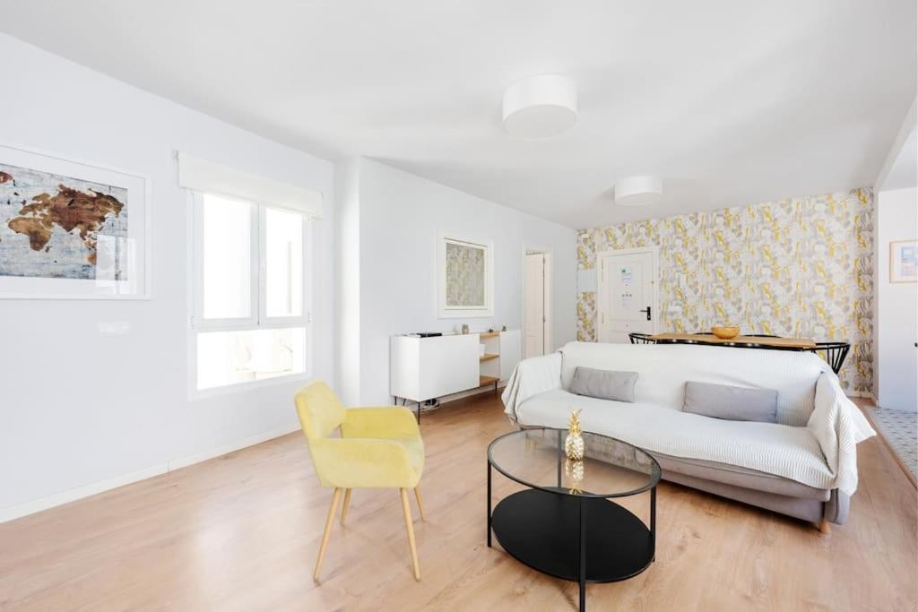 Grand T4 Andalou En Plein Centre De Malaga Ideal Familles Exterior foto
